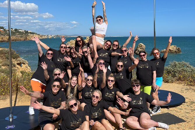 Algarve: Ocean View Pole Dance Experience with Prosecco - Photos with ocean backdrops: how you leave with real memories