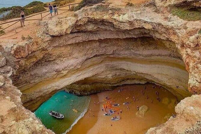 Private Albufeira Tuk Tuk Guided Tour - Who this tour fits best