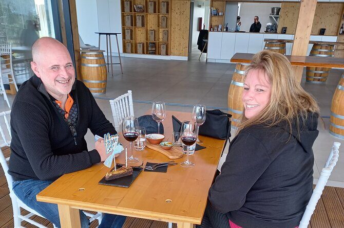 Wine Lovers: Winery Tour w/ Tasting & Tapas (Albufeira/Vilamoura) - Inside the winery: learning how grapes become wine