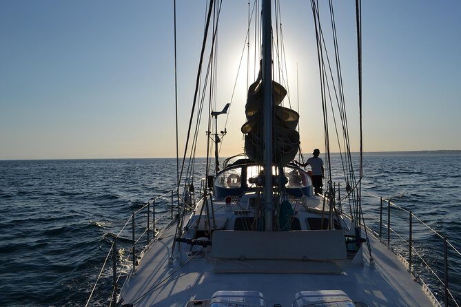 Yatch FINISMAR: 3hours Sailing to Benagil - What You Actually Get in Those 3 Hours (Not Just a “Ride”)